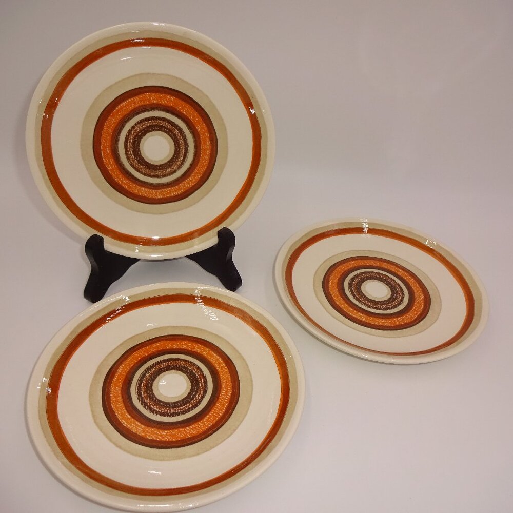 3 Vintage Royal China Santa Fe Dessert Bread Plates Bullseye Brown Orange Tan